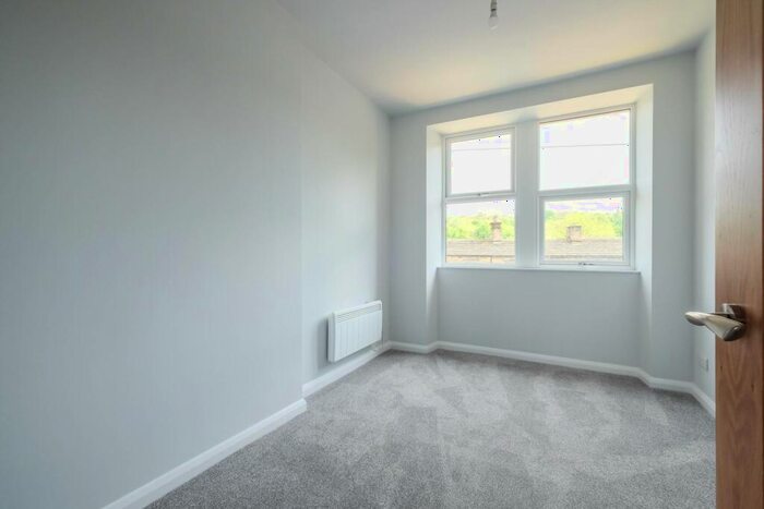 2 Bedroom Cottage To Rent In Meltham Road, Lockwood, HD1