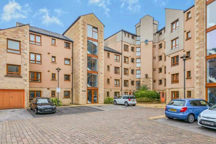 2 Bedroom Apartment To Rent In Waterside, Lancaster, LA1
