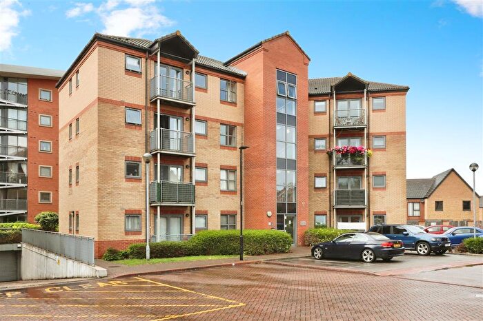 2 Bedroom Apartment For Sale In Kentmere Drive, Lakeside, Doncaster, DN4