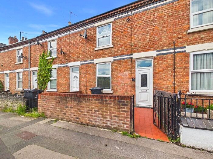 3 Bedroom Terraced House For Sale In Cemetery Road, Gloucester, Gloucestershire, GL4