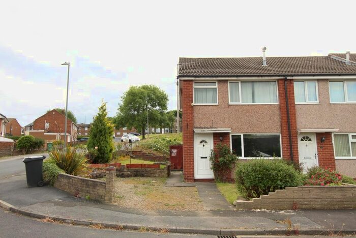 3 Bedroom Property To Rent In Groves Hall Road, Dewsbury, WF13