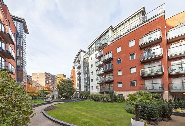 2 Bedroom Flat To Rent In Montaigne Close, London, SW1P