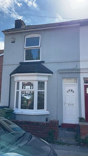 3 Bedroom Terraced House To Rent In Dibdale Street, Dudley, DY1