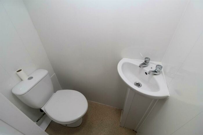 6 Bedroom House To Rent In Merthyr Street, Cathays, Cardiff, CF24