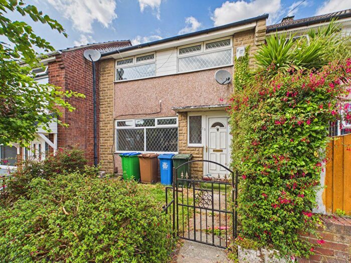 3 Bedroom Terraced House To Rent In St Stephens Gardens, Middleton, Manchester, M24