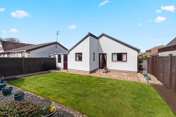 3 Bedroom Bungalow For Sale In Acredales, Linlithgow, EH49