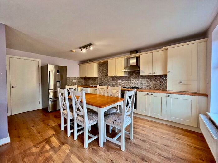 2 Bedroom Apartment To Rent In Woodseats Mews, Sheffield, S8