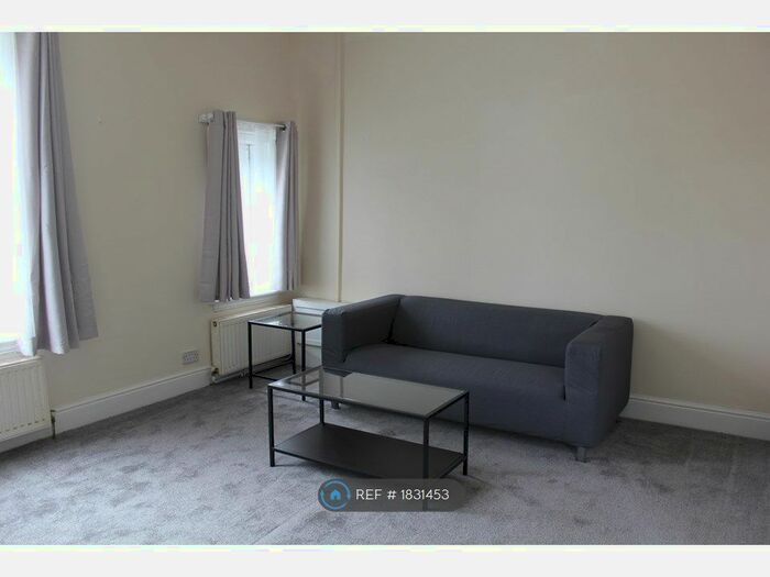 1 Bedroom Flat To Rent In Robin Hood Lane, Birmingham, B28