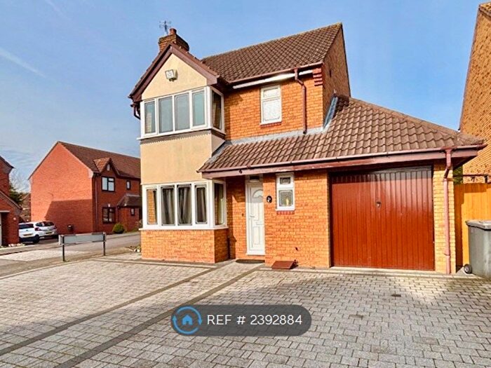 3 Bedroom Detached House To Rent In Melbourne Close, Nuneaton, CV11