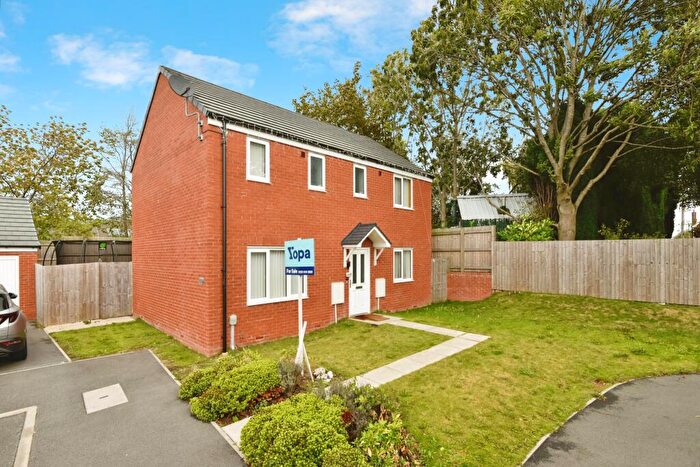 3 Bedroom Detached House For Sale In Linnet Close, Red Street, Newcastle, ST5