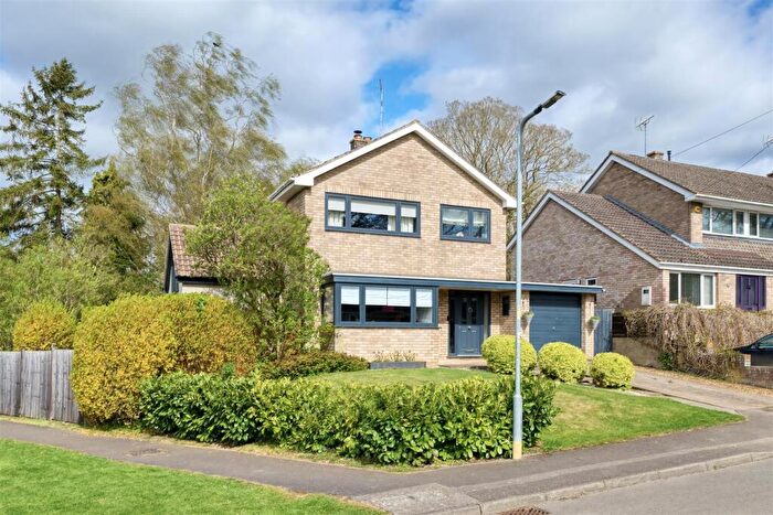 3 Bedroom Detached House For Sale In Mauntley Avenue, Brigstock, NN14