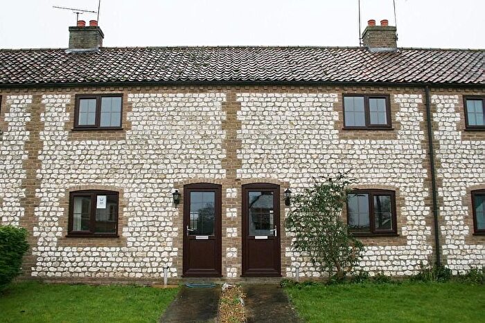 2 Bedroom Cottage To Rent In Pinfold Cottages, West End, Northwold, IP26