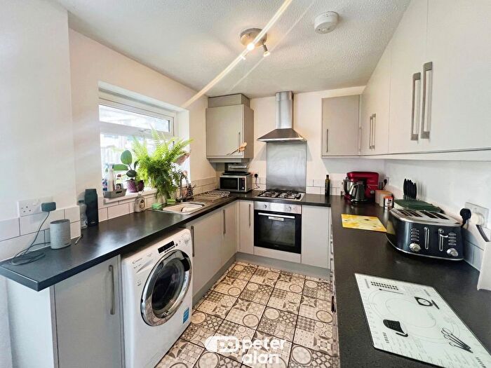 3 Bedroom Property To Rent In Orchard Park, St. Mellons, Cardiff, CF3