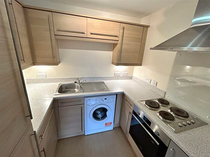 1 Bedroom Flat To Rent In Sir Bernard Lovell Road, Malmesbury, SN16