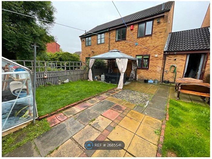 2 Bedroom Semi-Detached House To Rent In Mount Close, Killingworth, Newcastle Upon Tyne, NE12