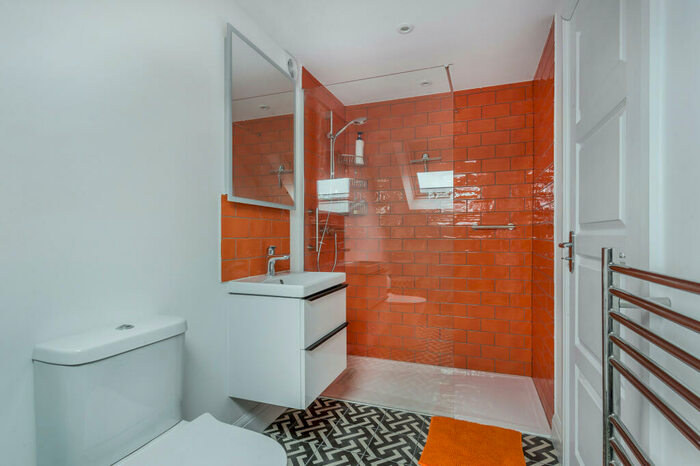 5 Bedroom Semi-Detached House To Rent In Ruskin Drive, Worcester Park, KT4