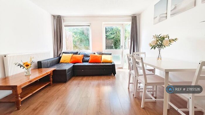 3 Bedroom Terraced House To Rent In Wynter St, London, SW11