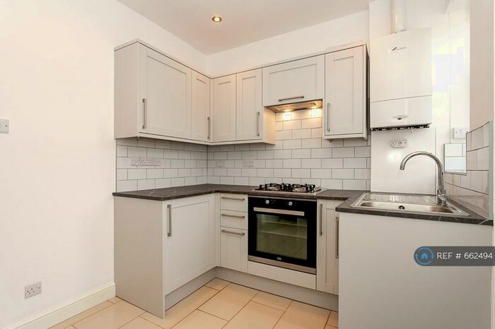 2 Bedroom Terraced House To Rent In Regent Mount, Harrogate, HG1