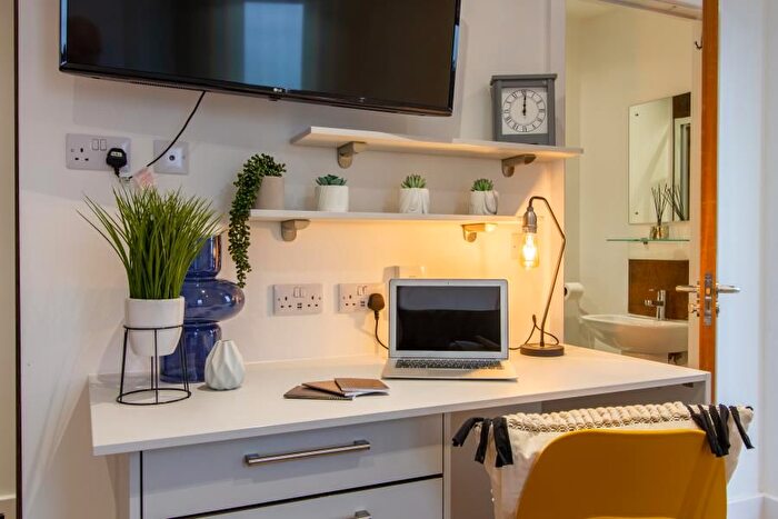 Studio To Rent In Ilkeston Road, Nottingham, NG7