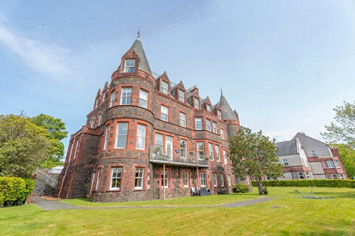 3 Bedroom Flat For Sale In Kelvin Walk, Largs, KA30