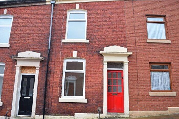 2 Bedroom Property To Rent In Pemberton Street, Blackburn, BB1