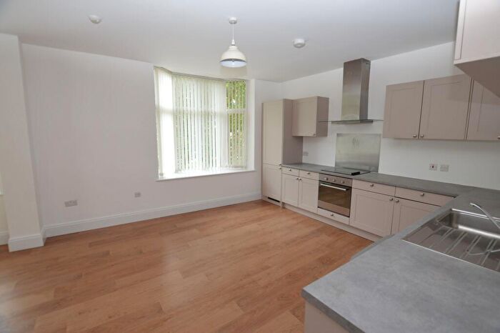 2 Bedroom Apartment To Rent In Apt, Stratford Road, Liverpool, L19