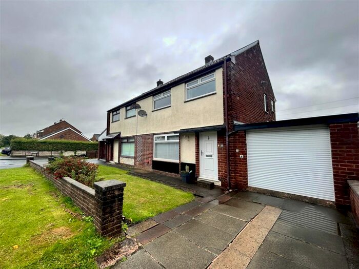 3 Bedroom Semi-Detached House To Rent In Kiln Lane, Skelmersdale, WN8