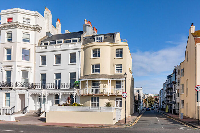 1 Bedroom Apartment To Rent In Marine Parade, Brighton, BN2
