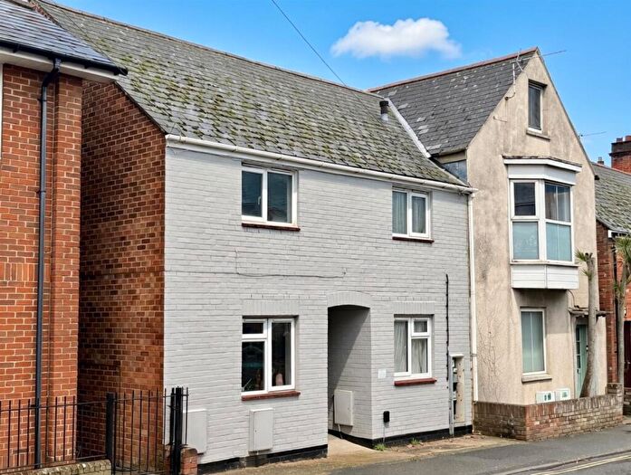 1 Bedroom Maisonette To Rent In Hunnyhill, Newport, PO30