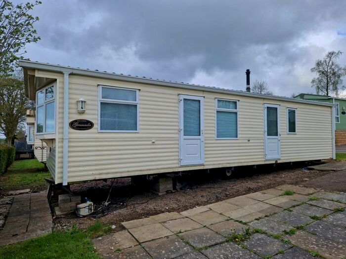 2 Bedroom Property For Sale In Leven, KY8