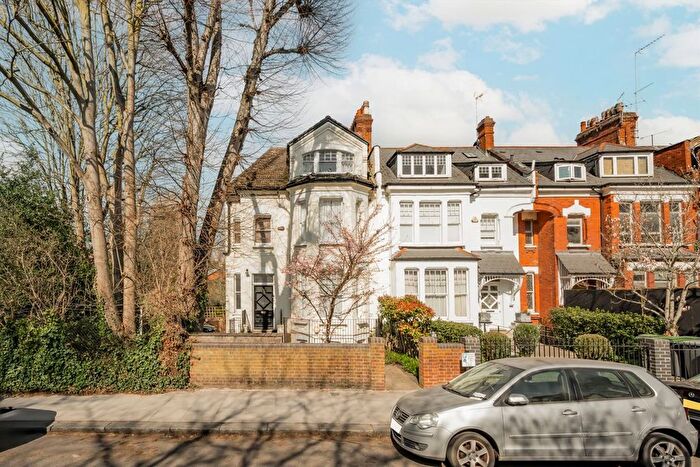 1 Bedroom Flat To Rent In Avenue Road, Highgate, N6