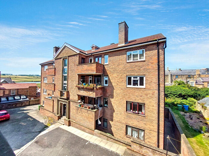 3 Bedroom Apartment For Sale In Argyle Street, Alnmouth, Northumberland, NE66
