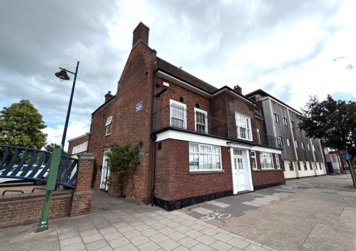 5 Bedroom House For Sale In And A South Quay, Great Yarmouth, Norfolk, NR30