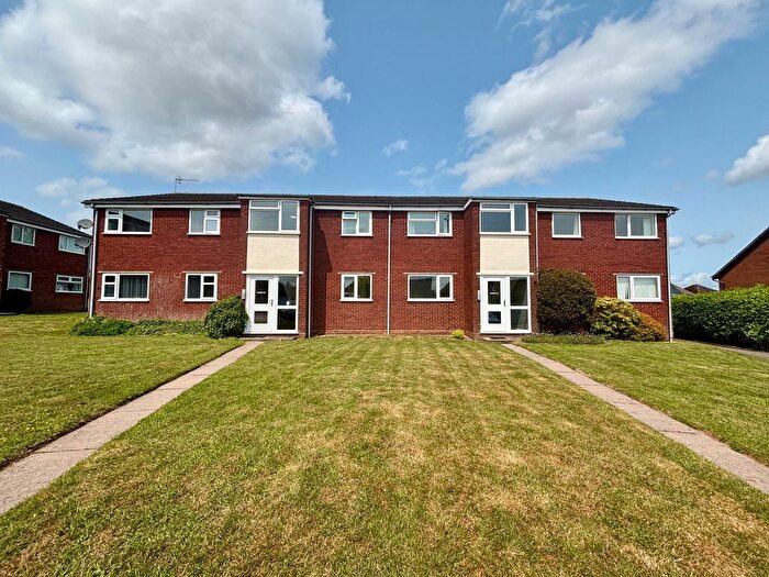 2 Bedroom Flat To Rent In Bridle Lane, Sutton Coldfield, B74