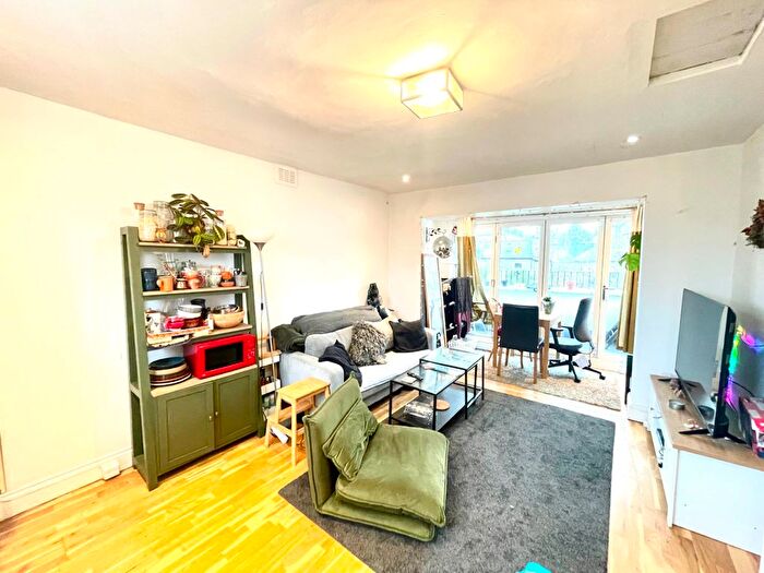 2 Bedroom Flat To Rent In Conewood Street, London, N5