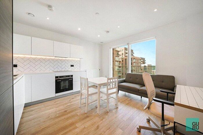 Apartment To Rent In Plowden Road, London, Kidbrooke Village, SE3