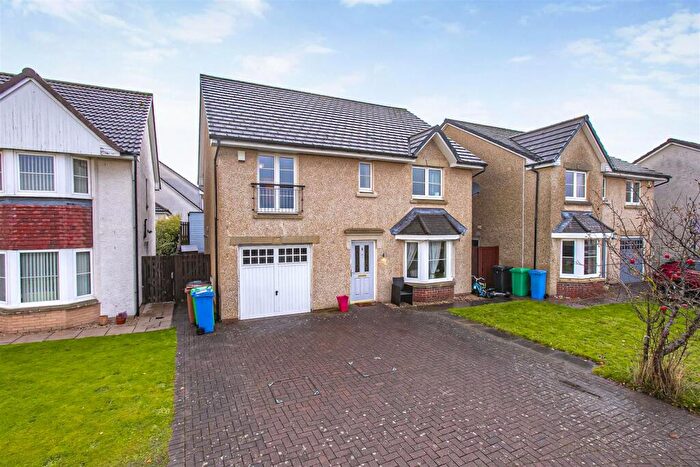 4 Bedroom Detached House For Sale In Sandpiper Gardens, Dunfermline, KY11