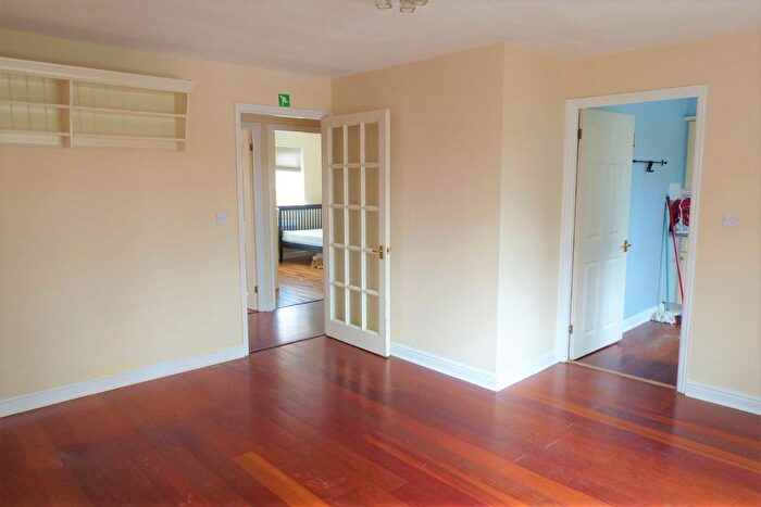 2 Bedroom Flat To Rent In Otter Close, London, E15