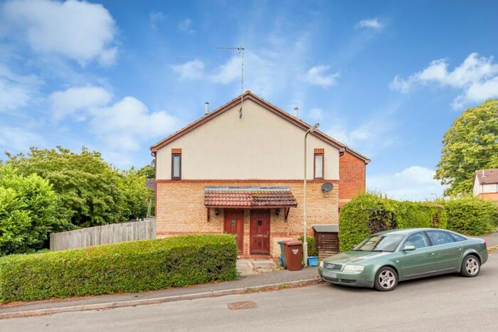 1 Bedroom Semi-Detached House To Rent In Parklands, Banbury, OX16