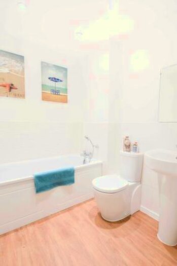 2 Bedroom Flat To Rent In Spires View, Warrington, WA1