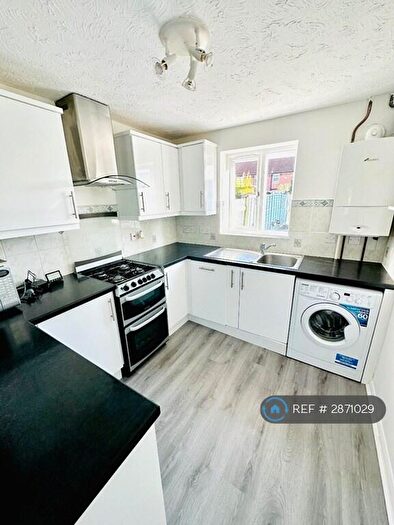 4 Bedroom End Of Terrace House To Rent In Grovehurst Road, Dartford, DA1