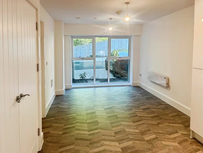 1 Bedroom Flat To Rent In Cooper Gate, Dalmuir Road, B31