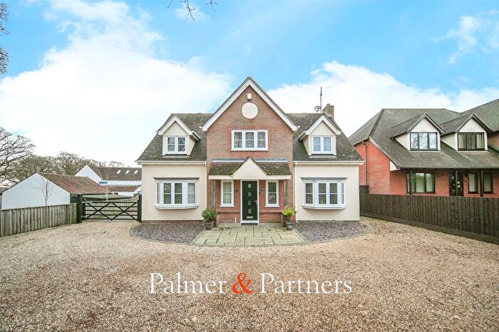 5 Bedroom Detached House For Sale In High Road, Layer-De-La-Haye, Colchester, Essex, CO2