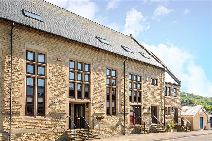 4 Bedroom Town House For Sale In Burras Lane, Otley, LS21
