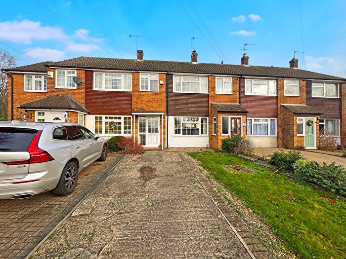 3 Bedroom Terraced House To Rent In Stubbs End Close, Amersham, HP6