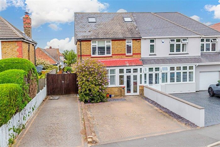 4 Bedroom Semi Detached House For Sale In Mayplace Road East, Bexleyheath, Kent, DA7