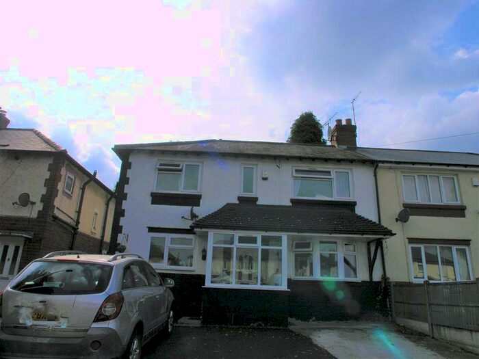 3 Bedroom Semi-Detached House To Rent In Warley Road, Oldbury, B68