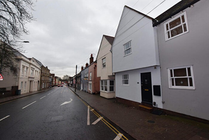 2 Bedroom Terraced House To Rent In East Hill, Colchester, CO1