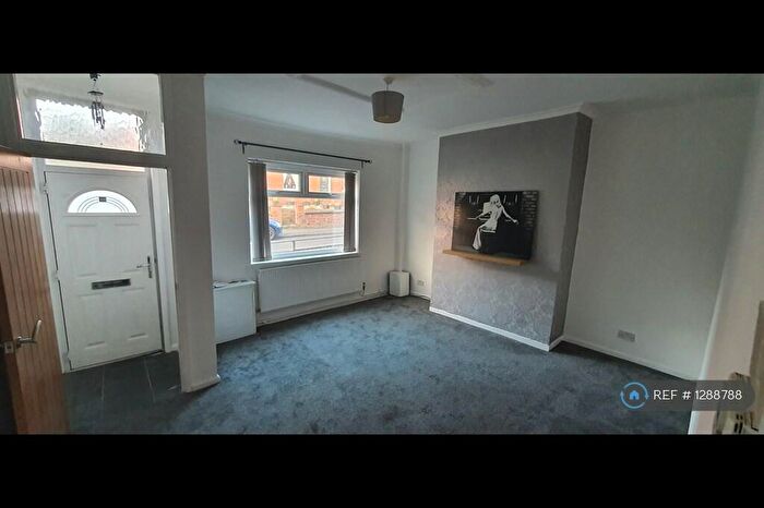 3 Bedroom Terraced House To Rent In Shakerley Road, Tyldesley, Manchester, M29