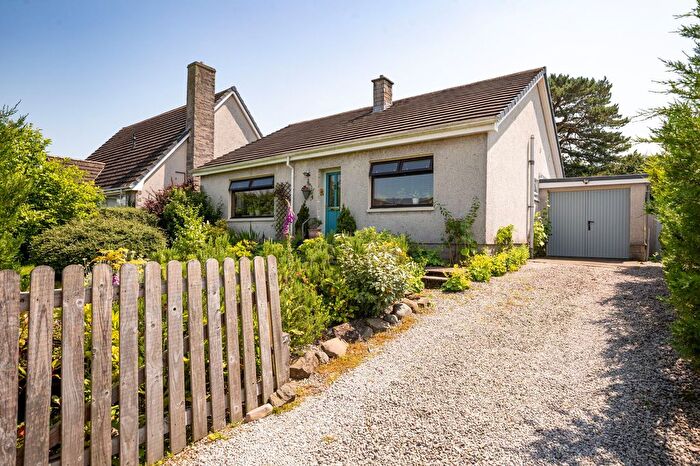 3 Bedroom Detached Bungalow For Sale In Raecroft Avenue, Collin, DG1